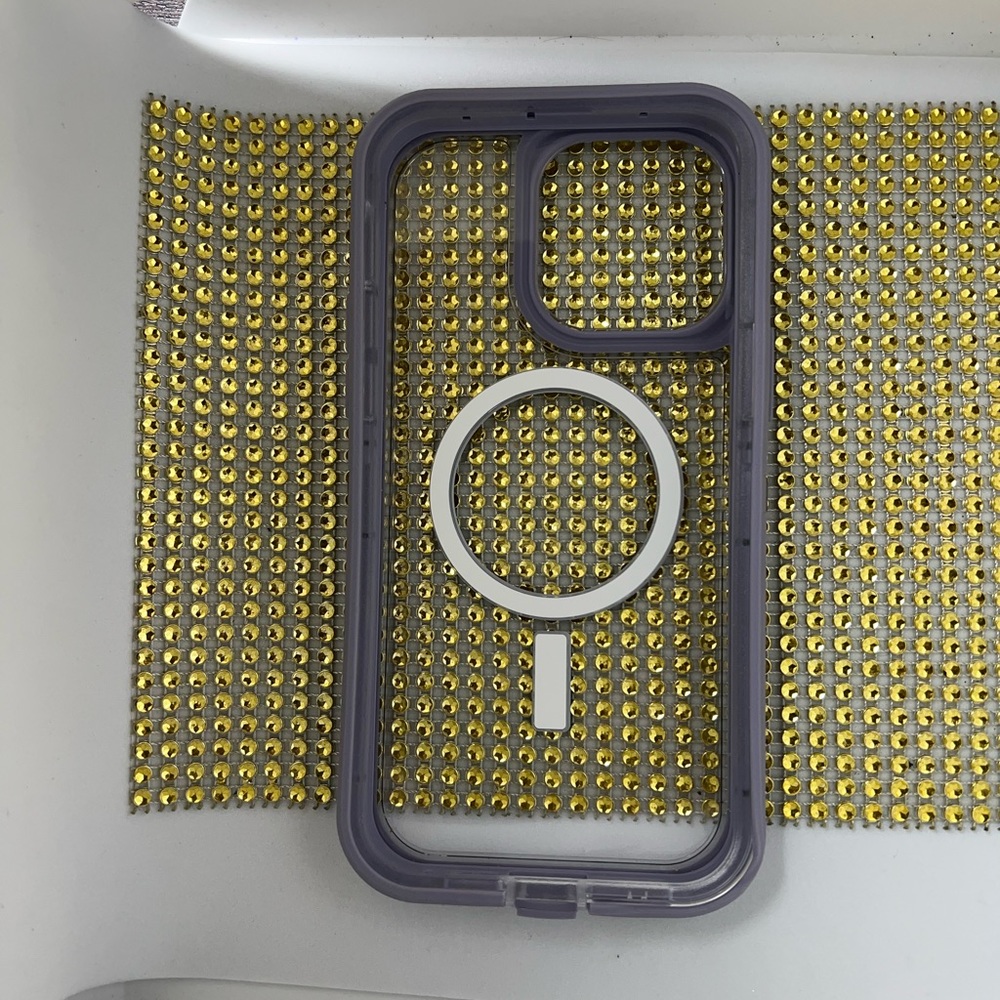 OtterBox iPhone 14 Pro Max 📱 Defender Series XT MagSafe Case (Lavender Sky)